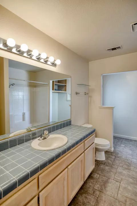 8703 Landmark Cir, Redding, CA 96001 photo 14