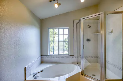 8703 Landmark Cir, Redding, CA 96001 photo 25