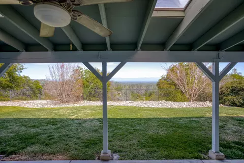 8703 Landmark Cir, Redding, CA 96001 photo 32