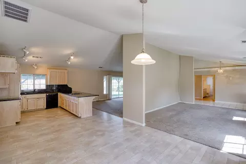 8703 Landmark Cir, Redding, CA 96001 photo 8