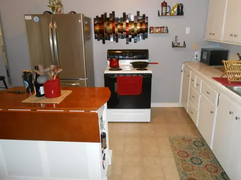 1625 Walnut Ave, Redding, CA 96001 photo 8