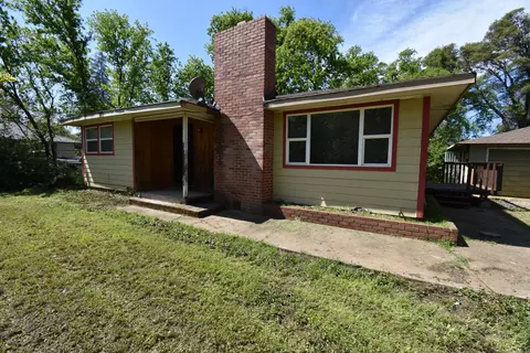 6788 Airport Rd, Redding, CA 96002 photo 1