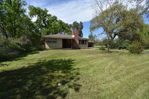 6788 Airport Rd, Redding, CA 96002 photo 3