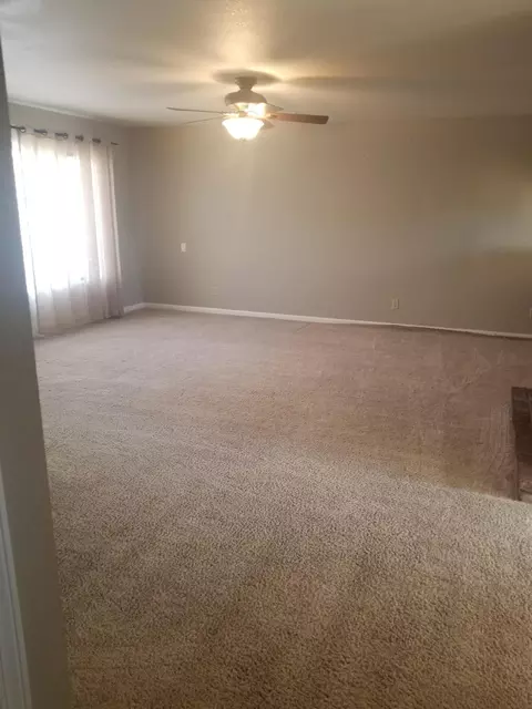 1261 Oakdale Ln, Redding, CA 96002 photo 13