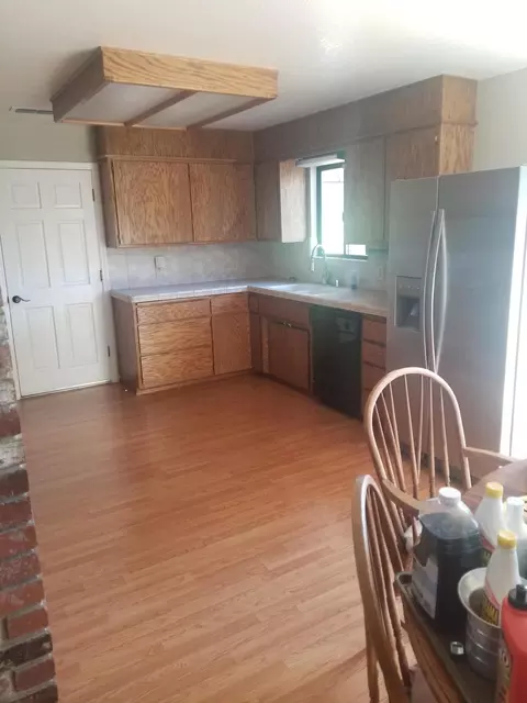 1261 Oakdale Ln, Redding, CA 96002 photo 6