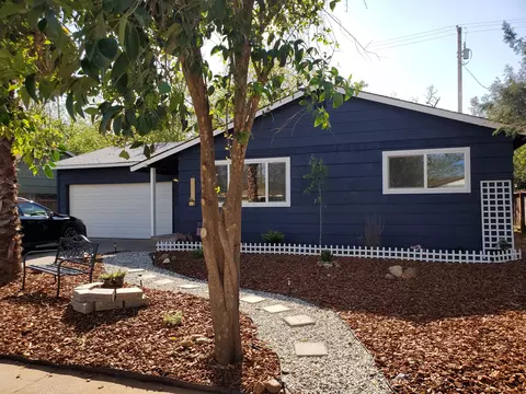 3858 Mercury Dr, Redding, CA 96002 photo 4