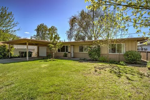 3414 Riverside Dr, Anderson, CA 96007 photo 2