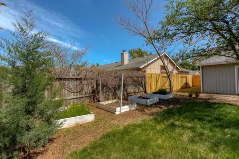 4338 Agnes May Dr, Redding, CA 96002 photo 15