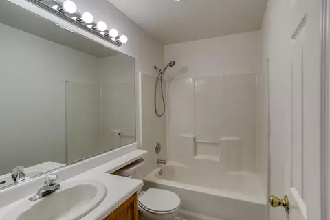4338 Agnes May Dr, Redding, CA 96002 photo 9
