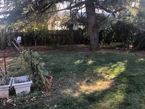 7076 Granada Dr, Redding, CA 96002 photo 19