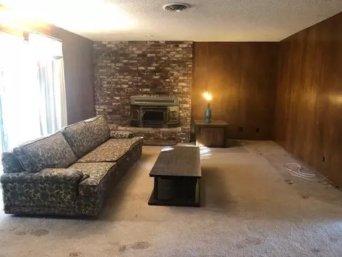 7076 Granada Dr, Redding, CA 96002 photo 10