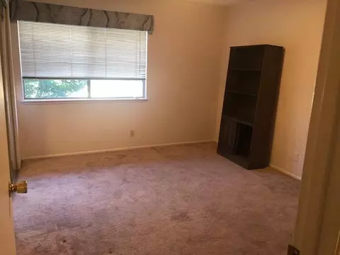 7076 Granada Dr, Redding, CA 96002 photo 13