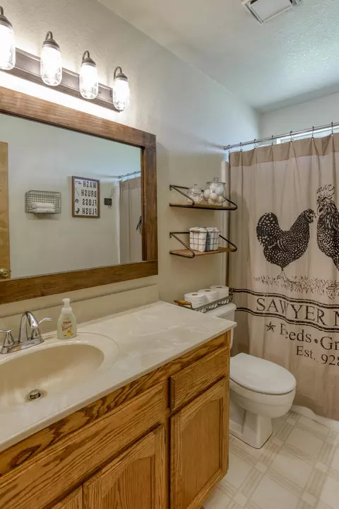 10265 Candy Cane Ln, Redding, CA 96003 photo 22
