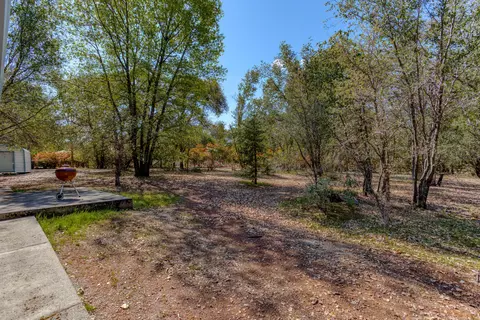 10400 October Ln, Redding, CA 96003 photo 48
