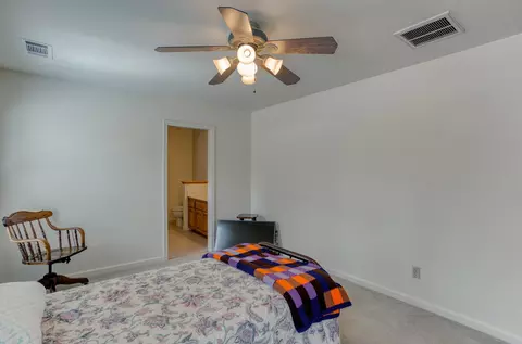 10400 October Ln, Redding, CA 96003 photo 20