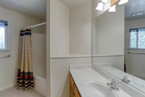 10400 October Ln, Redding, CA 96003 photo 30