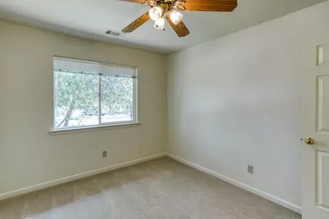 10400 October Ln, Redding, CA 96003 photo 28