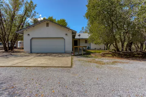 10400 October Ln, Redding, CA 96003 photo 49