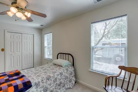 10400 October Ln, Redding, CA 96003 photo 19