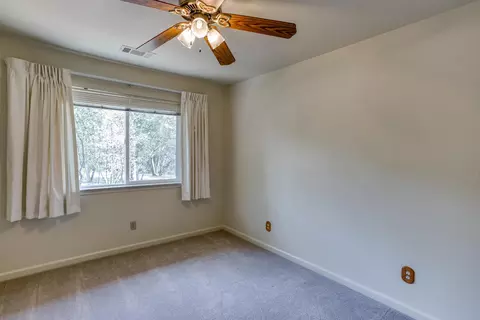 10400 October Ln, Redding, CA 96003 photo 26