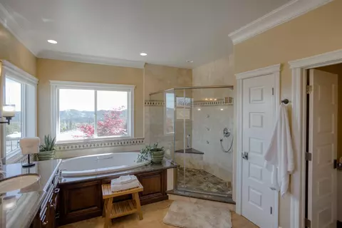 10235 Kangaroo Mine Rd, Redding, CA 96001 photo 18