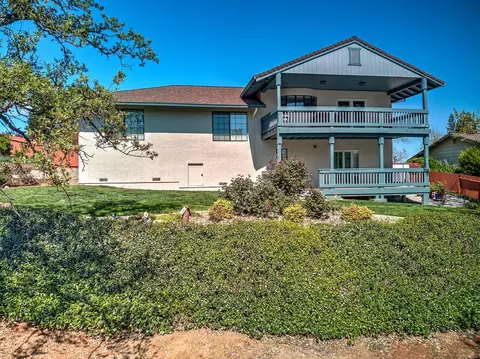 573 Royal Oaks Dr, Redding, CA 96001 photo 57