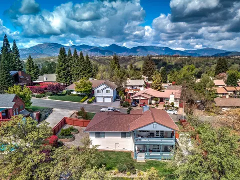 573 Royal Oaks Dr, Redding, CA 96001 photo 48