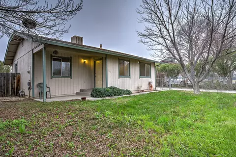 1345 Aloha St, Red Bluff, CA 96080 photo 1