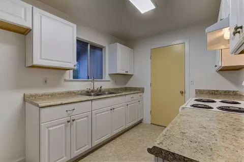 1345 Aloha St, Red Bluff, CA 96080 photo 7