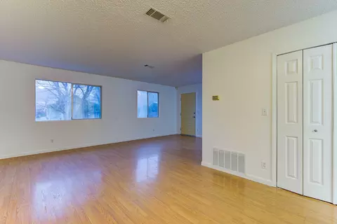 1345 Aloha St, Red Bluff, CA 96080 photo 3