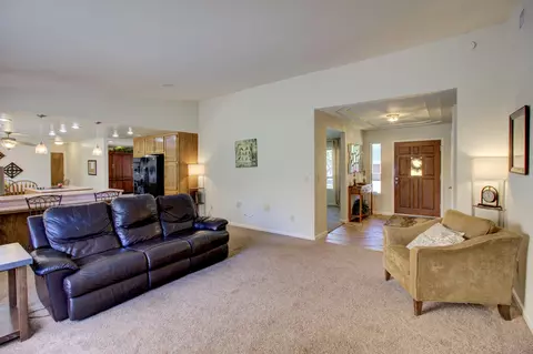 4640 Alta Saga Dr, Redding, CA 96002 photo 4