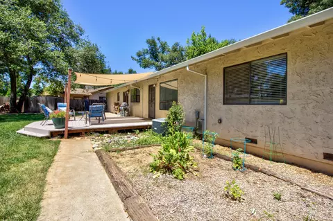 4640 Alta Saga Dr, Redding, CA 96002 photo 33
