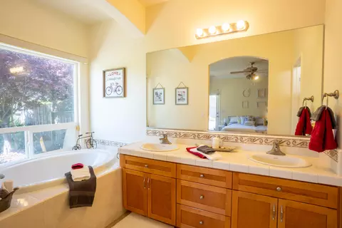 4196 Winter Green Ct, Redding, CA 96001 photo 10