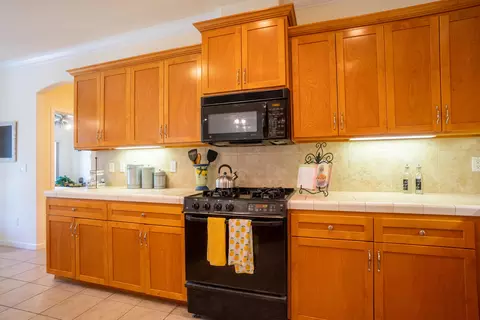4196 Winter Green Ct, Redding, CA 96001 photo 4