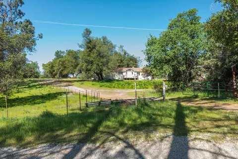 13620 Broken Branch Trl, Redding, CA 96003 photo 65