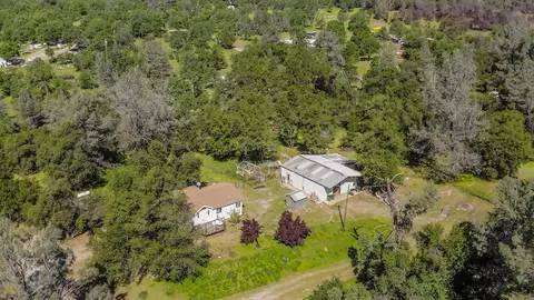 13620 Broken Branch Trl, Redding, CA 96003 photo 10