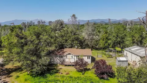 13620 Broken Branch Trl, Redding, CA 96003 photo 1