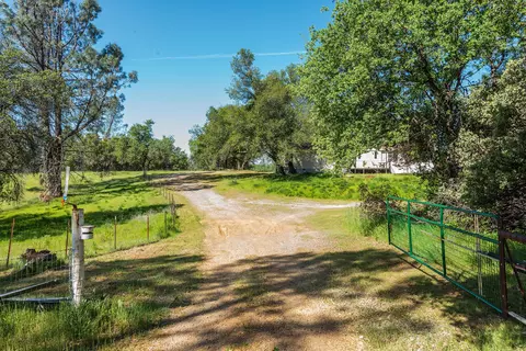 13620 Broken Branch Trl, Redding, CA 96003 photo 66