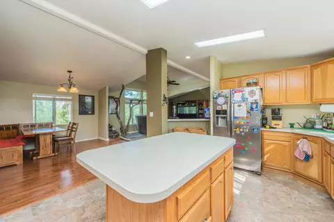 13620 Broken Branch Trl, Redding, CA 96003 photo 33