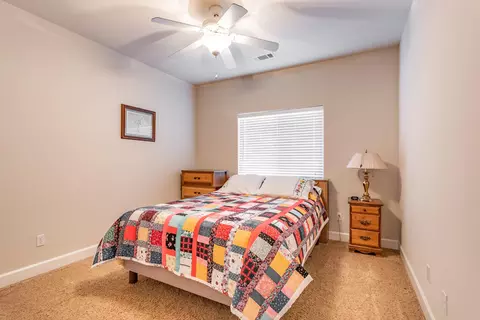 7508 Robles Dr, Redding, CA 96002 photo 20