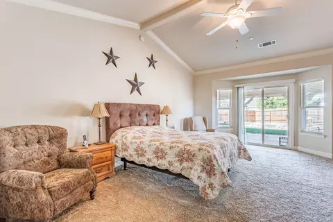 7508 Robles Dr, Redding, CA 96002 photo 12