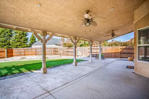 7508 Robles Dr, Redding, CA 96002 photo 23