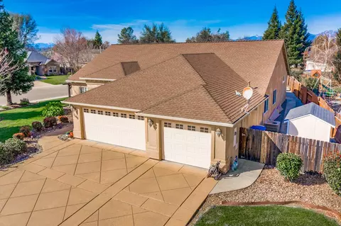 7508 Robles Dr, Redding, CA 96002 photo 28