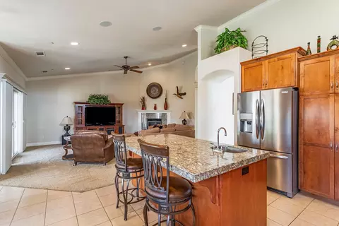 7508 Robles Dr, Redding, CA 96002 photo 7