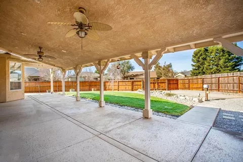 7508 Robles Dr, Redding, CA 96002 photo 24