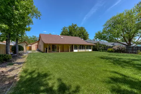 6558 Hemlock St, Redding, CA 96001 photo 30