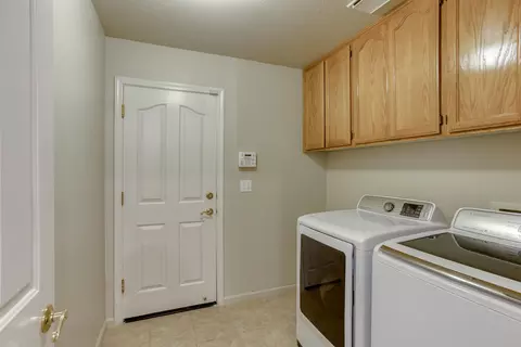 6558 Hemlock St, Redding, CA 96001 photo 25