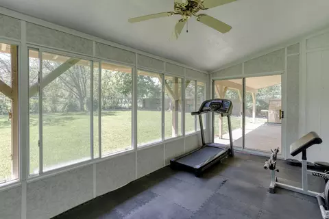 6558 Hemlock St, Redding, CA 96001 photo 27