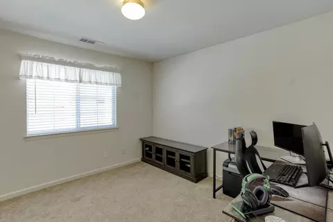 6558 Hemlock St, Redding, CA 96001 photo 16