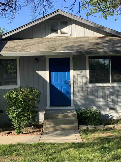 2640 Toyon St, Anderson, CA 96007 photo 4